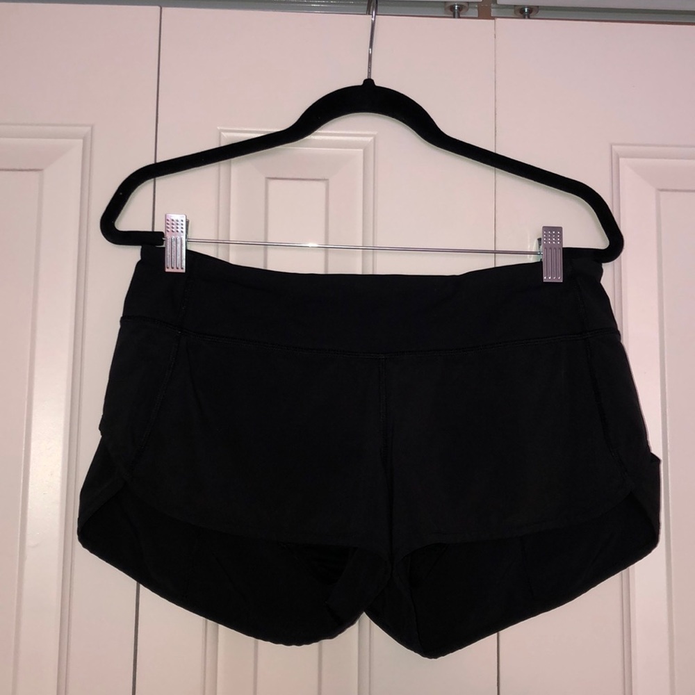 Lululemon speed short, size 8